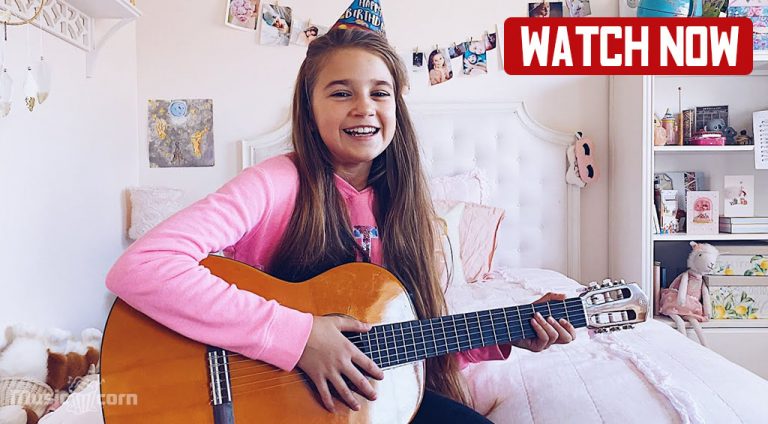 Karolina Protsenko Playing Happy Birthday Song To Barvina