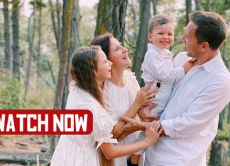 Karolina Protsenko in a photoshoot with her family in Monterey Karolina Protsenko in a photoshoot with family