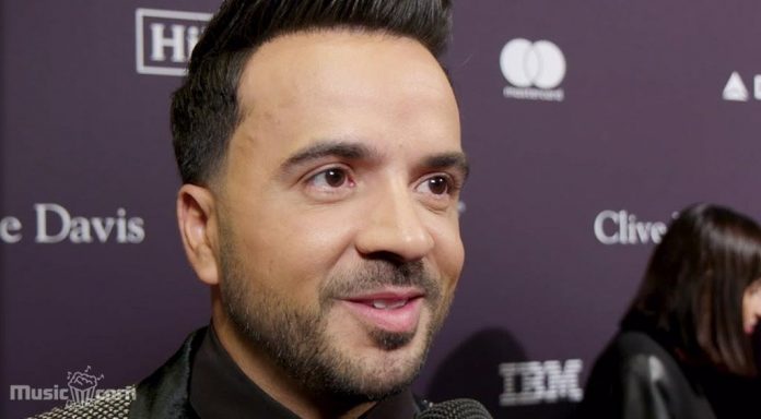 Luis Fonsi US presidential
