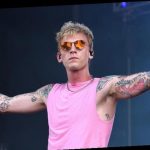 Machine Gun Kelly debuts at No. 1 on Billboard 200 chart Machine Gun Kelly debuts at No. 1 on Billboard