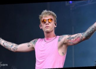 Machine Gun Kelly debuts at No. 1 on Billboard 200 chart Machine Gun Kelly debuts at No. 1 on Billboard