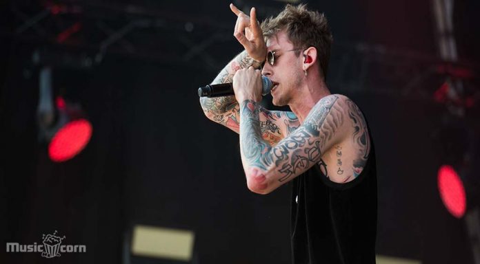 Machine Gun Kelly latest song 'Climb'