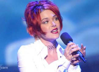 Former American Idol contestant Nikki McKibbin died from an aneurysm Nikki McKibbin died from an aneurysm