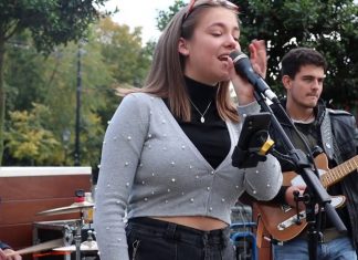 I Will Survive – Gloria Gaynor cover by Allie Sherlock and The3buskteers I Will Survive cover by Allie Sherlock