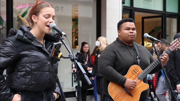 Killing Me Softly Cover by Allie Sherlock and Fabio Rodrigues