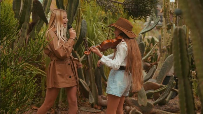 Barvina Show performs Senorita cover