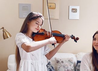Ave Maria – Violin and Piano – Mom and Daughter – Karolina Protsenko Ave Maria by Karolina Protsenko