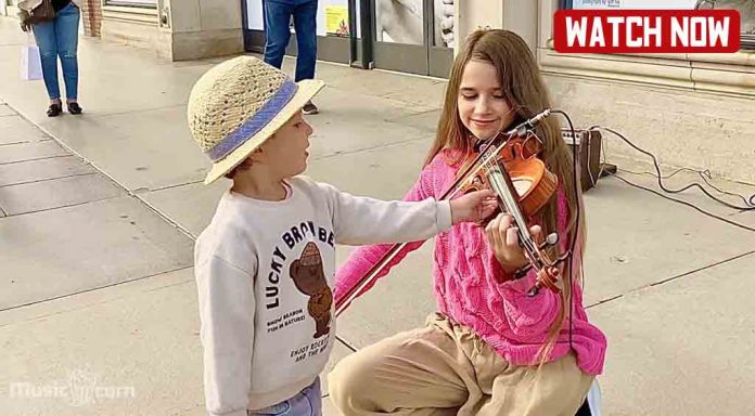 Imagine - A boy tries to steal the violin Imagine - A boy tries to steal the violin
