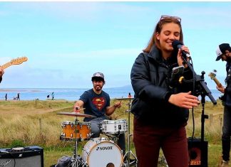 Man in the Mirror – Michael Jackson – Allie Sherlock and The3buskteers Man in the Mirror by Allie Sherlock and The3buskteers