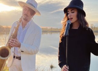 HALO Saxophone and Voice cover by Daniele Vitale & Benedetta Caretta HALO Saxophone and Voice cover