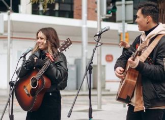 Saibh Skelly & Jacob Koopman – Is Your Bedroom Ceiling Bored – Cover Saibh Skelly & Jacob Koopman