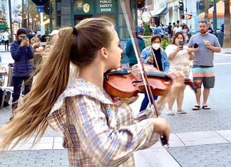 Stunning violin performance – Karolina Protsenko – Forever Young Stunning violin performance - Karolina Protsenko