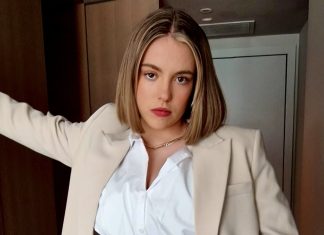 Lovely Performance – Dreams | Allie Sherlock & The3buskteers cover Lovely Performance - Dreams