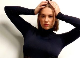 Emotional Song – Always Remember Us This WAY | Allie Sherlock PEOPLE were moved to tears by this emotional performance. A cover of 'Always Remember Us This WAY' by Allie Sherlock.