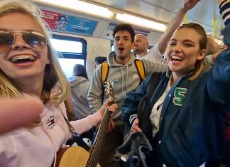 Crowd going mad – Ho Hey by Allie Sherlock & Zoe Clarke Crowd going mad - Ho Hey by Allie Sherlock