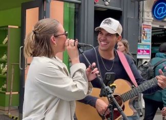 Unexpected Romance – Allie Sherlock and the handsome guy Unexpected Romance - Allie Sherlock and the handsome guy