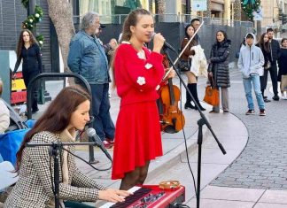 White Christmas – Karolina Protsenko Violin White Christmas - Karolina Protsenko Violin