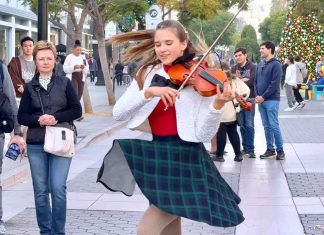 Happy New Year – Karolina Protsenko Violin Happy New Year - Karolina Protsenko Violin