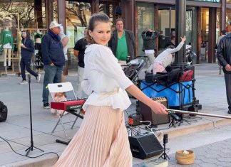 And I Love Her – The Beatles | Karolina Protsenko Violin And I Love Her - The Beatles | Karolina Protsenko Violin