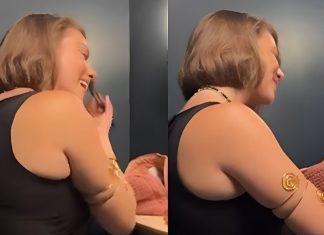 Allie Sherlock doing makeup – Watch Video Now Allie Sherlock doing makeup - Watch Video Now