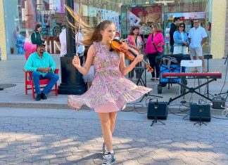 Glue Song – Karolina Protsenko Violin – The crowd was shocked Glue Song - Karolina Protsenko Violin - The crowd was shocked