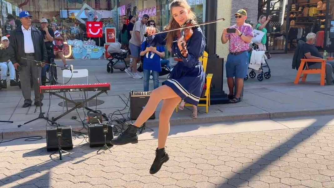Conquest of Paradise - Karolina Protsenko Violin