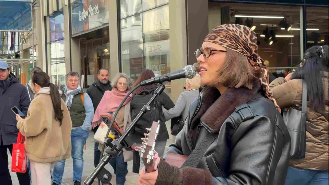 Allie Sherlock Sings - Talking To The Moon - People were shocked