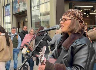Allie Sherlock Sings – Talking To The Moon – People were shocked Allie Sherlock Sings - Talking To The Moon - People were shocked